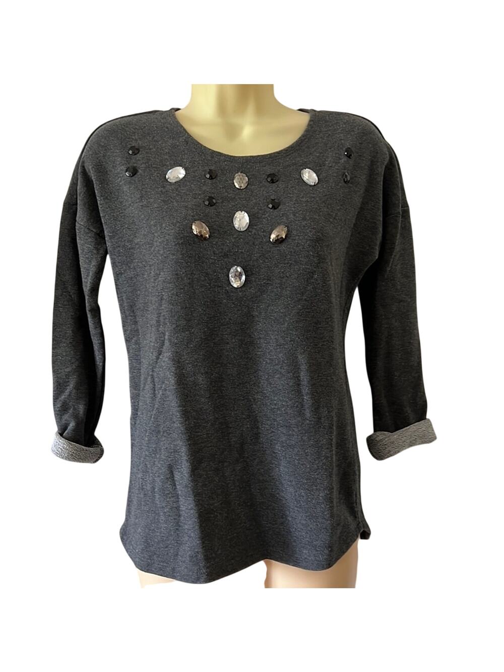 H & M Divided Size 2 Gray Jewel Embellished Knit Top Pullover Y2K